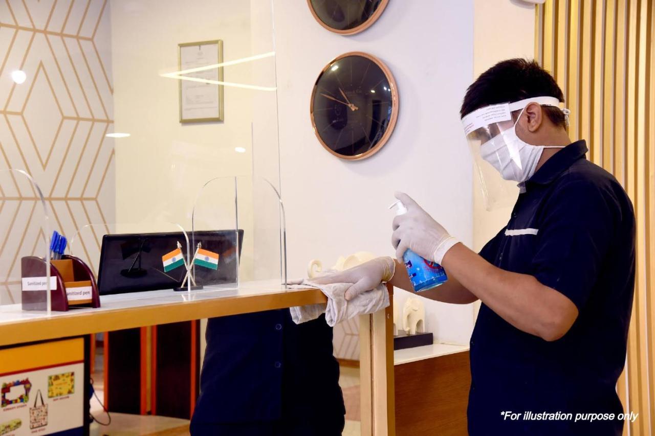 Vaccinated Staff - Collection O 41226 Ramji'S Residency Gole Colony Hotel Нашик Екстериор снимка